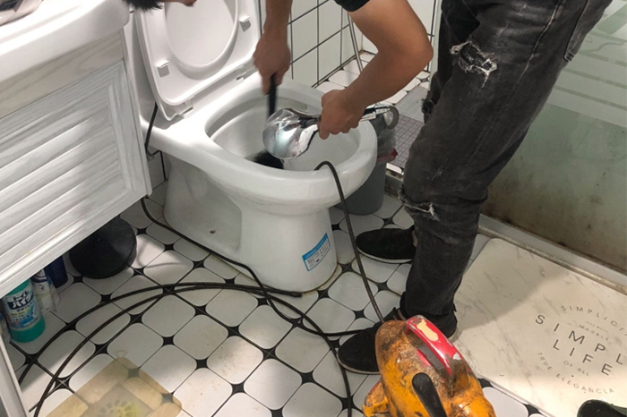 来安专业下水道打捞手机戒子项链等物品